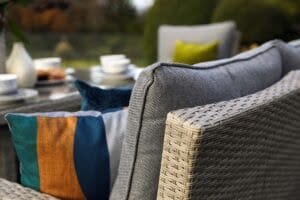 Supremo Barcelona Lounge Dining Set with Lava Cushions