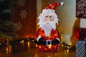 2535013 20 LED Sparkly Santa Insitu e1567798342289