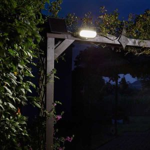 Smart Flood Light PIR – 500 Lumens