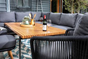 Hartman Eden Rectangular Casual Dining Set – Carbon