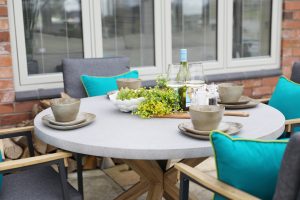 Supremo Polperro 4 Seat Round Dining Set