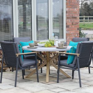 Supremo Polperro 4 Seat Round Dining Set