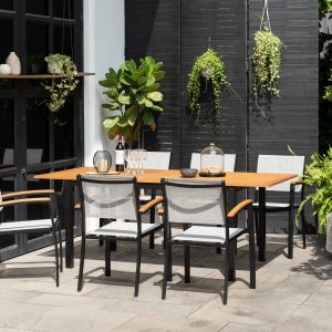 Lifestyle Garden Barcelona 6 Seat Extending Dining Set