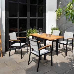 Lifestyle Garden Barcelona 4 Seat Extending Dining Set