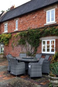 Supremo Rydal 8 Seat Oval Dining Set