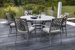 Hartman Avebury 6 Seat Round Dining Set