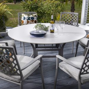 Hartman Avebury 6 Seat Round Dining Set