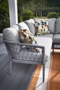 Hartman Tierra Square Corner Set