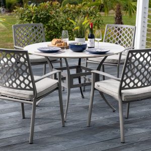 Hartman Avebury 4 Seat Round Dining Set