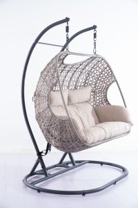 Supremo Triple Hanging Egg Chair