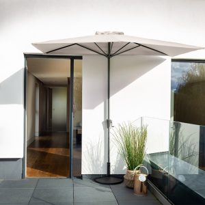 Hartman Catalan Half Round Parasol 2.3m – Dove