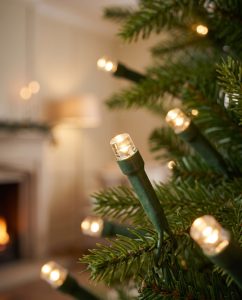 Bosk North Ridge Fir – 6.5ft – Pre Lit – 400 Warm White LEDs