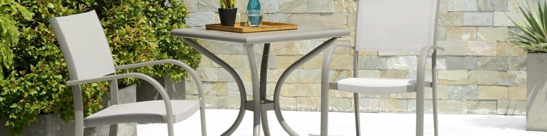 Morella stacking armchair Morella square table 67x67cm 76h ALU CLT WNT TAPM 3 3 STL CLT DRB OAT 3 e1567596810573
